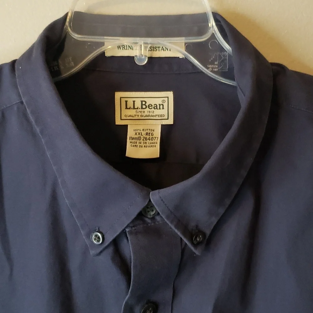 L.L. Bean Blue Button Down Long Sleeve Wrinkle Free XXLarge Regular Shirt - Picture 3 of 5